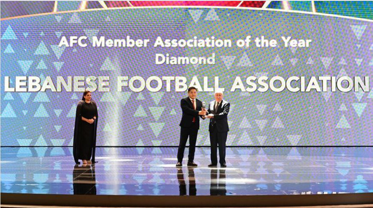 Lebanon được AFC trao giải Kim cương - Ảnh: AFC
