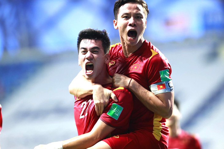 Tiến Linh - Quế Ngọc Hải trong một trận đấu của đội tuyển Việt Nam - Ảnh: NGUYỄN KHÁNH
