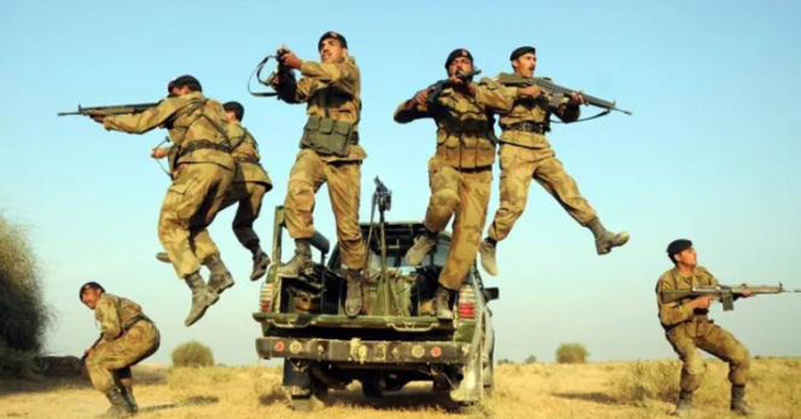 Quân đội Pakistan tập luyện - Ảnh: PAKISTAN ARMY