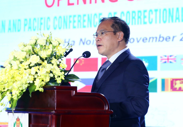 Thứ trưởng Bộ Công an Nguyễn Văn Long phát biểu tại hội nghị - Ảnh: ANH KIÊN