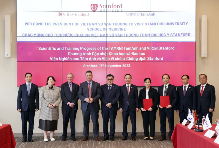Chủ tịch nước Võ Văn Thưởng trong buổi lễ đánh dấu hợp tác giữa Bệnh viện Tâm Anh của Việt Nam và Viện Nghiên cứu vi sinh và phòng chống dịch Stanford - Ảnh: TTXVN