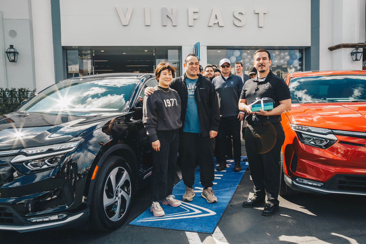 VinFast bàn giao xe cho khách hàng Mỹ - Ảnh: V.F