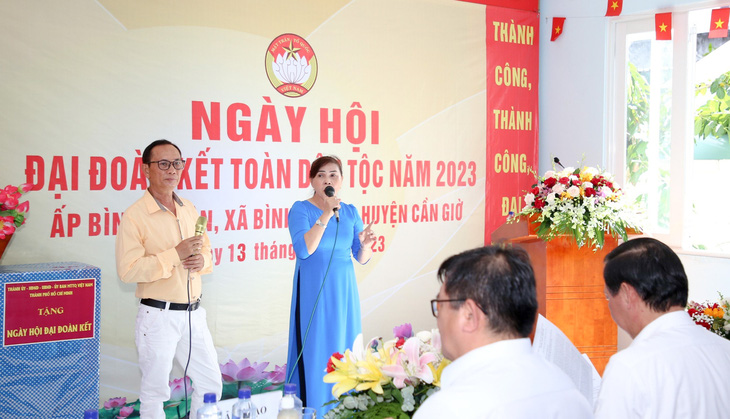 Ngày hội Đại đoàn kết toàn dân tộc TP.HCM diễn ra tại ấp Bình Thuận, xã Bình Khánh, huyện Cần Giờ vào ngày 13-11 - Ảnh: THẢO LÊ