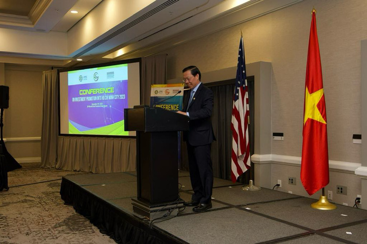Chủ tịch UBND TP.HCM Phan Văn Mãi tại Hội nghị xúc tiến đầu tư vào TP.HCM năm 2023 ở San Francisco, Mỹ - Ảnh: CTV