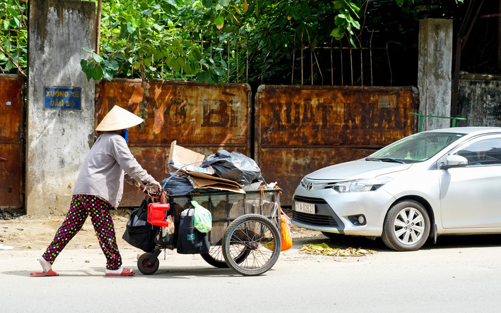 Chênh lệch thu nhập ngày càng lớn, Việt Nam thu hẹp cách nào?