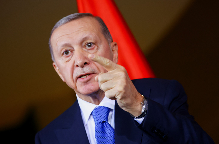 Tổng thống Thổ Nhĩ Kỳ Erdogan tại Berlin (Đức) ngày 18-11 - Ảnh: REUTERS