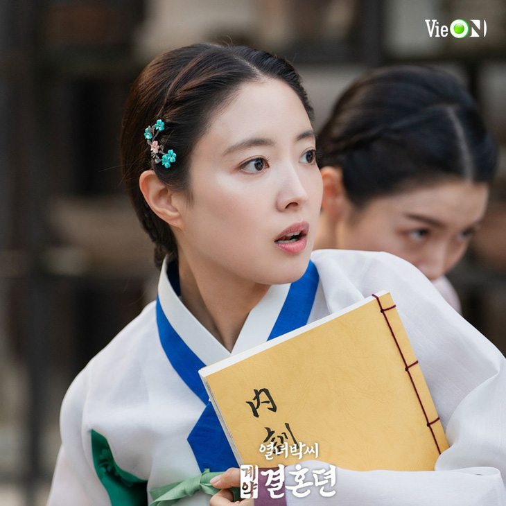 “Ma nữ đẹp nhất màn ảnh Hàn” - Lee Se Young