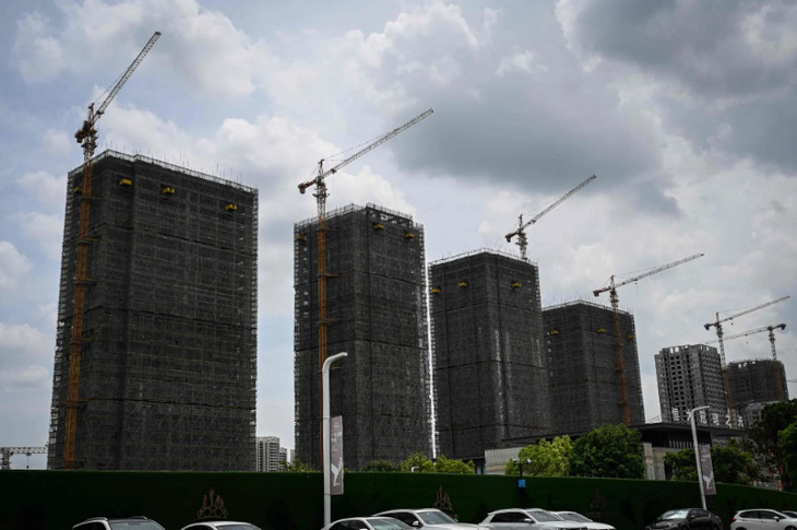 Tòa chung cư Evergrande xây dựng dang dở tại Quảng Châu, tỉnh Quảng Đông, phía Nam Trung Quốc ngày 18-7-2022 - Ảnh: AFP