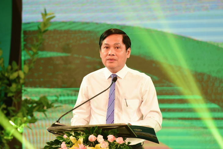 Ông Nguyễn Văn Hồng - phó chủ tịch UBND TP Cần Thơ - vừa được Ban thường vụ Thành ủy Cần Thơ chấp thuận cho thôi việc từ ngày 1-11 - Ảnh: DUYÊN PHAN