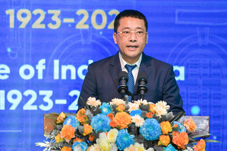 Ông Lê Văn Quảng, giám đốc Bệnh viện K, phát biểu tại lễ kỷ niệm - Ảnh: NAM TRẦN