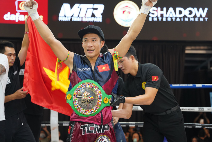 Trương Cao Minh Phát giành đai WBC Muay Thai thế giới đầu tiên trong lịch sử muay Việt Nam - Ảnh: CINDY