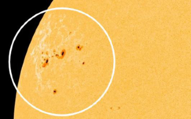 6 nhóm vết đen Mặt trời lớn đang hướng về Trái đất