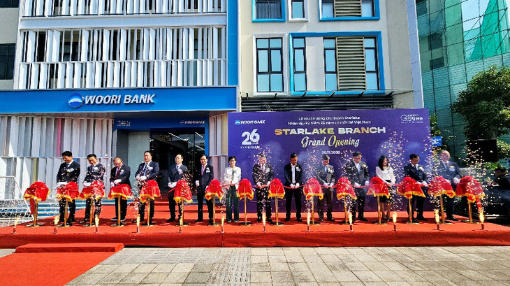 Ngân hàng Woori Việt Nam khai trương chi nhánh tại Khu đô thị Starlake, Hà Nội - Ảnh 4.