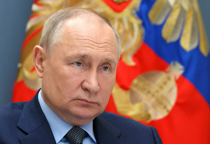 Ông Putin tham dự hội nghị thượng đỉnh trực tuyến G20, ngày 22-11 - Ảnh: REUTERS