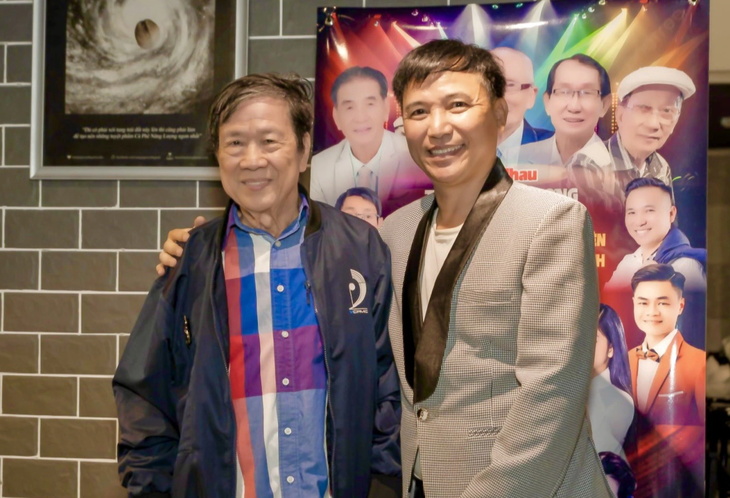 Nhạc sĩ Nguyễn Vũ (trái) và nhạc sĩ Tô Hiếu - người tổ chức đêm nhạc thiện nguyện - Ảnh: BTC