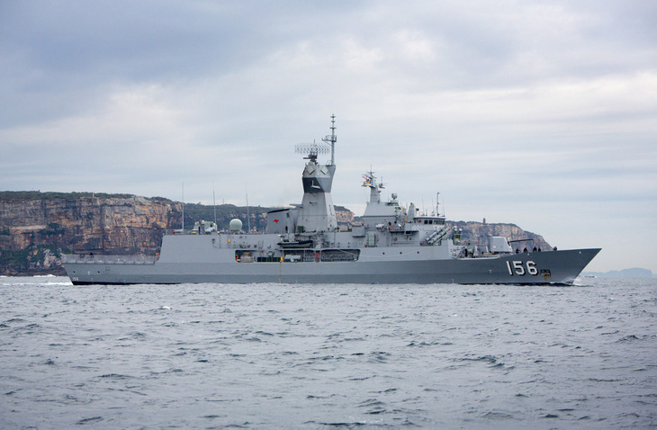 Tàu HMAS Toowoomba, một tàu khu trục tầm xa của Hải quân Úc - Ảnh: Hải quân Úc