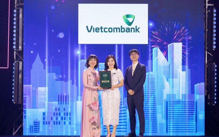 Vietcombank liên tiếp là ngân hàng có môi trường làm việc tốt nhất