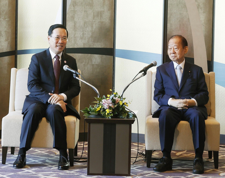 Chủ tịch nước Võ Văn Thưởng trong cuộc gặp với Chủ tịch Liên minh Nghị sĩ hữu nghị Nhật Bản - Việt Nam Nikai Toshihiro - Ảnh: TTXVN
