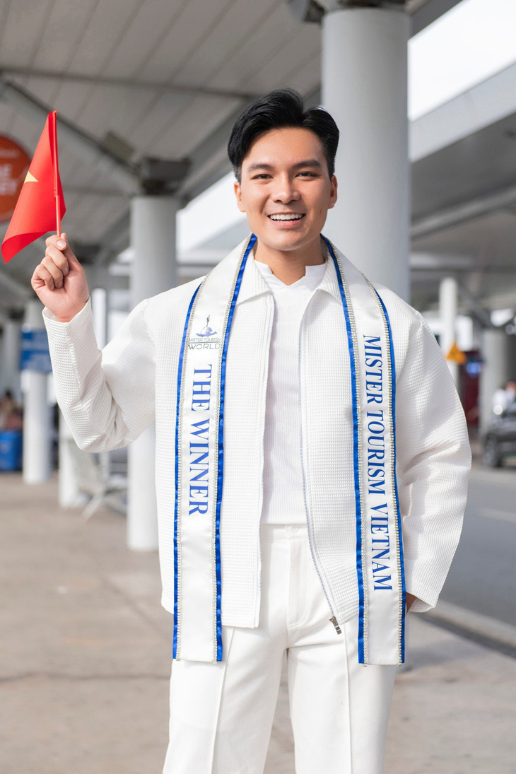 Chàng trai Đồng Tháp - Quốc Trí lên đường dự thi Mister Tourism World 2023