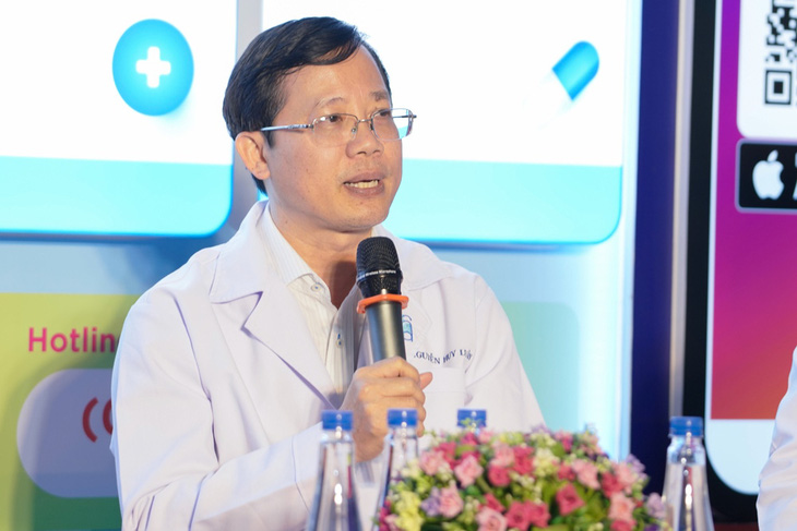 TS BS. Nguyễn Huy Luân chia sẻ tại chương trình