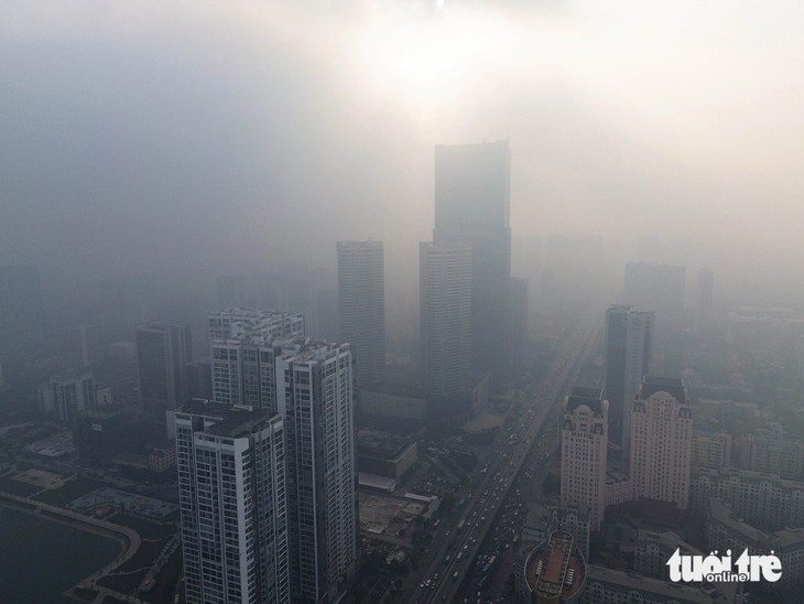 Bầu trời Hà Nội mù đặc, ô nhiễm không khí tệ thứ 2 thế giới- Ảnh 13.