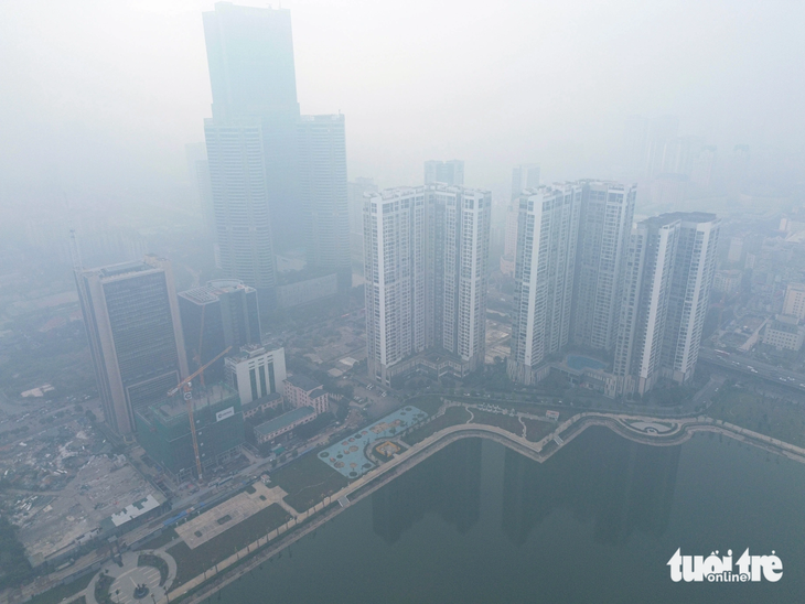 Bầu trời Hà Nội mù đặc, ô nhiễm không khí tệ thứ 2 thế giới- Ảnh 14.