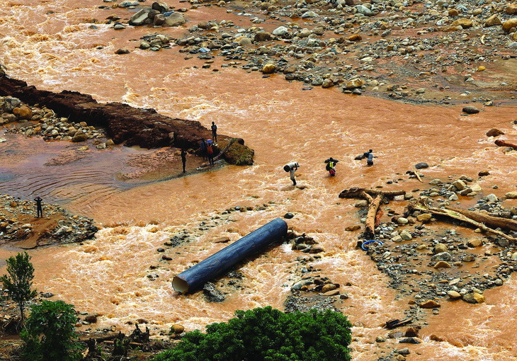 Một vùng ngập lụt ở Malawi vào tháng 3-2023 sau khi bão Freddy tấn công. Ảnh: Esa Alexander/Reuters