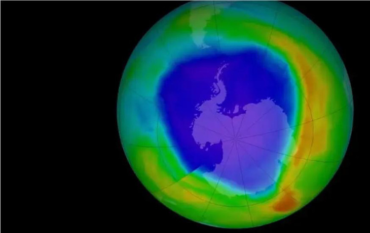 Một bản đồ nhiệt cho thấy lỗ thủng tầng ozone trên Trái đất - Nguồn: NASA