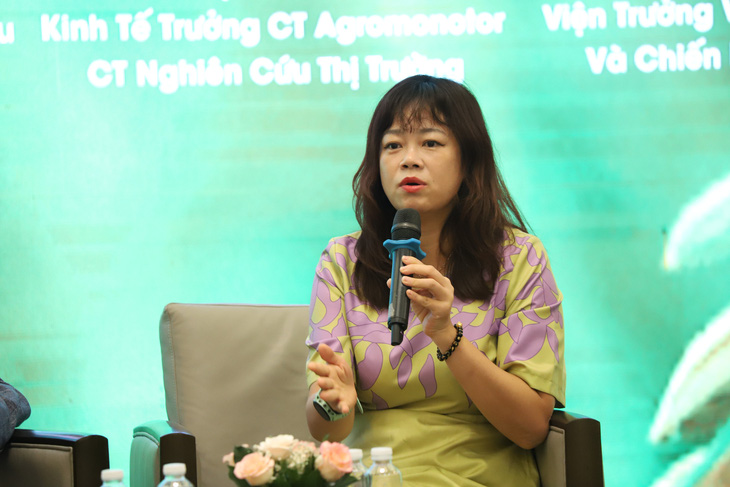 Bà Trần Thanh Bình phát biểu tại hội thảo - Ảnh: CHÍ QUỐC 