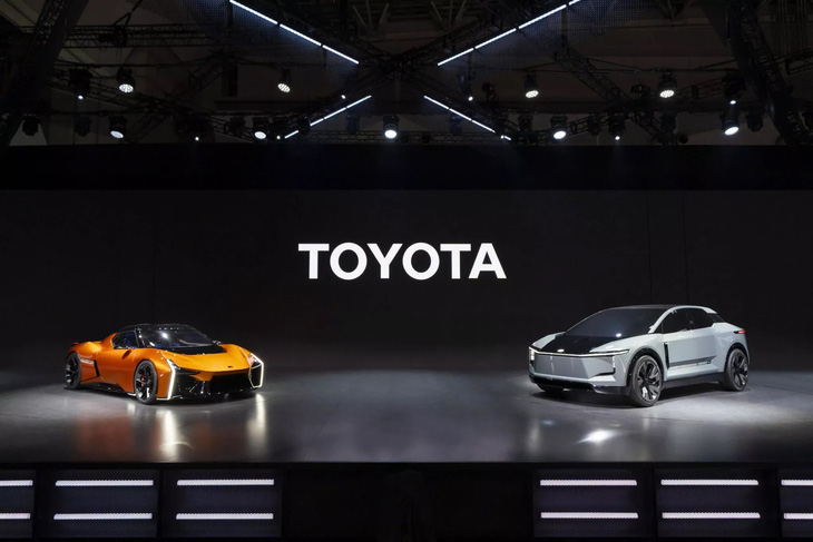 Xe điện được cho là nguyên nhân chính dẫn tới đợt bán cổ phiếu lớn nhất trong ngành ô tô nhiều năm qua này - Ảnh: Toyota
