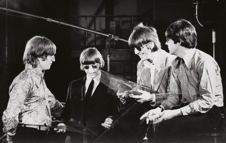 Huyền thoại The Beatles chính thức phát hành ca khúc cuối cùng - Ảnh 2.