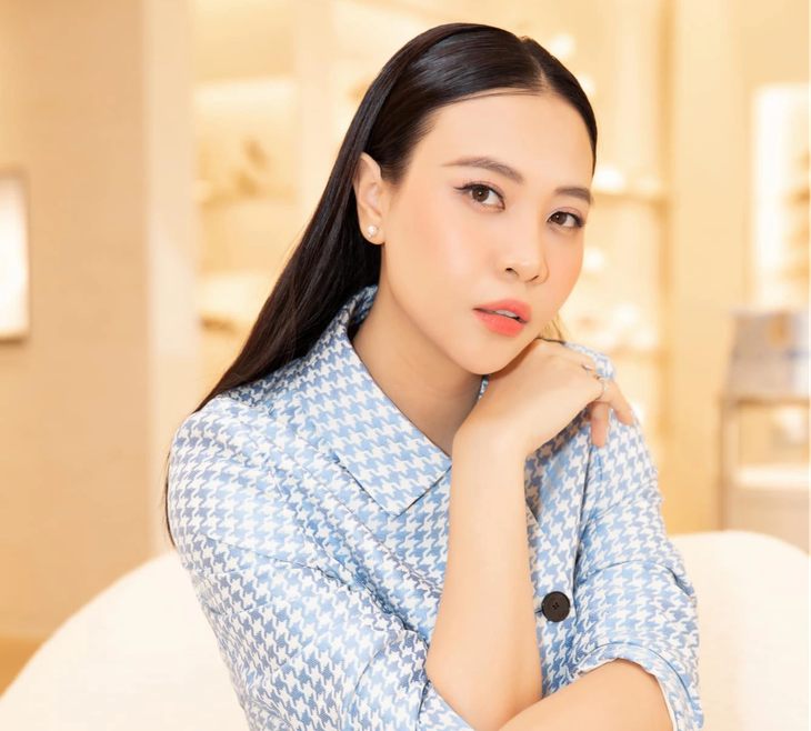 Đàm Thu Trang cảnh báo khán giả cẩn thận khi mua hàng online vì tên tuổi cô bị mạo danh - Ảnh: BTC