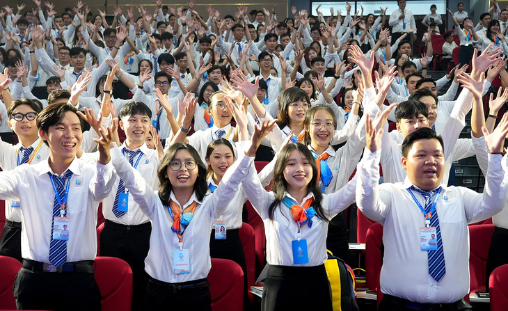 Sức trẻ của đại biểu sinh viên dự Đại hội Hội Sinh viên Việt Nam TP.HCM lần VII (nhiệm kỳ 2023 - 2028) - Ảnh: HỮU HẠNH