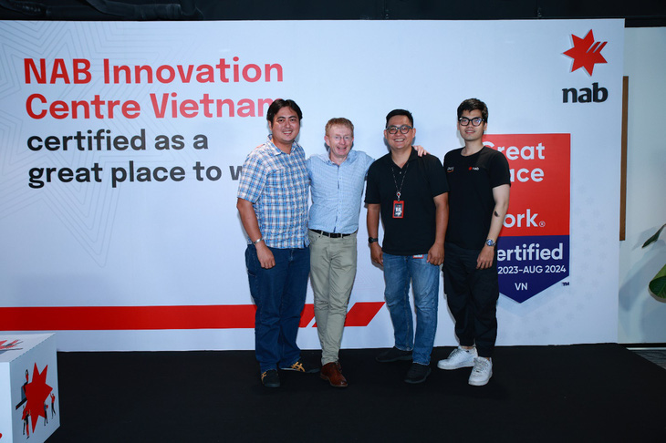 NAB Innovation Centre Vietnam đạt danh hiệu ‘Nơi làm việc tốt nhất’ và ‘Doanh nghiệp tăng trưởng nhanh’ - Ảnh 1.