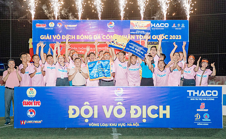 Công đoàn Thông tin Truyền thông giành ngôi vô địch vòng loại khu vực Hà Nội  - Ảnh: DANH KHANG