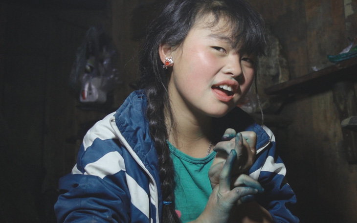 Phim về thảm sát ở làng Phong Nhị và Những đứa trẻ trong sương tranh giải Bông sen vàng