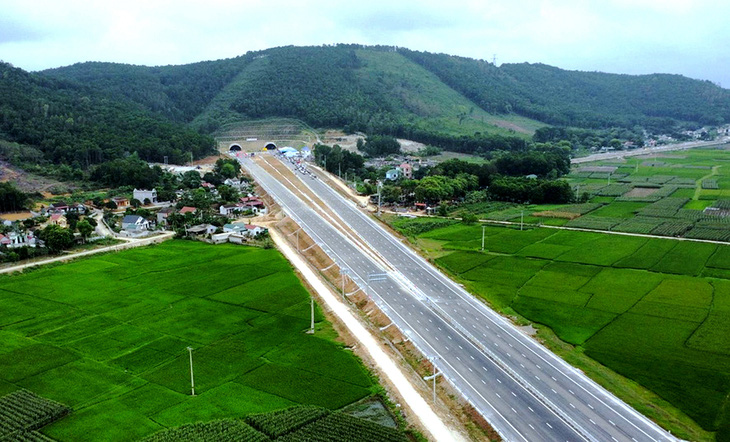 Tuyến cao tốc Mai Sơn - quốc lộ 45 tốc độ quy định tối đa 80km/h   - Ảnh: HẢI ĐĂNG