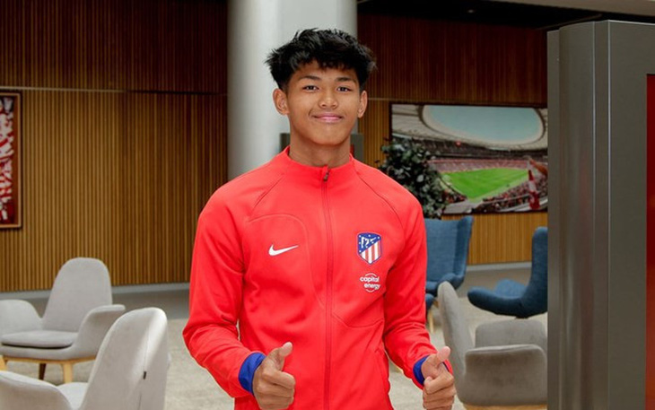 Philippines triệu tập hậu vệ Atletico Madrid đấu tuyển Việt Nam