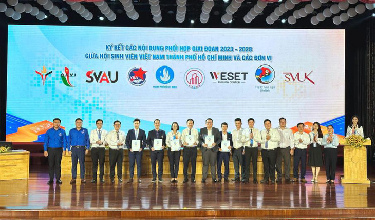 Đại diện WESET English Center và Hội Sinh viên Việt Nam TP.HCM đã thành công ký kết hợp tác giai đoạn 2023 - 2028