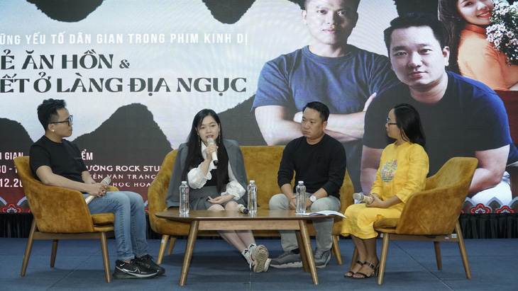 Từ trái qua: Nhà sản xuất Hoàng Quân, tác giả Thảo Trang, đạo diễn Trần Hữu Tấn trong buổi giao lưu - Ảnh: BTC