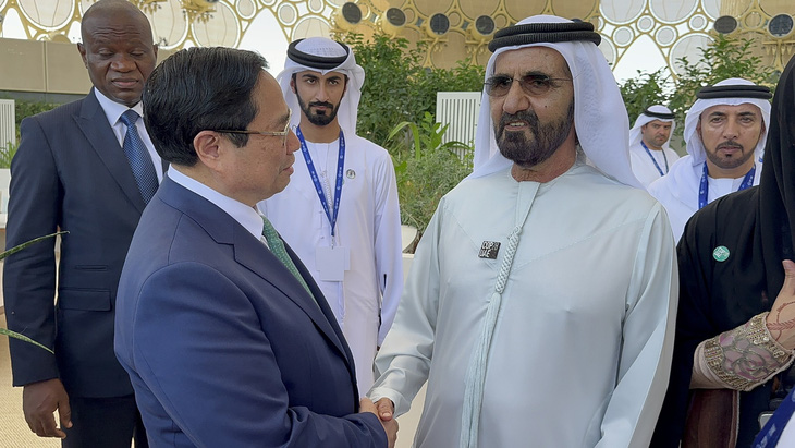 Thủ tướng Phạm Minh Chính gặp Thủ tướng UAE Mohammed bin Rashid Al Maktoum - Ảnh: Bộ Ngoại giao