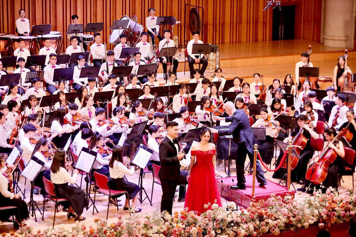Bước chân vào Học viện Âm nhạc quốc gia Việt Nam, âm nhạc với Cảnh Trần chỉ là âm nhạc cổ điển - Ảnh: NVCC