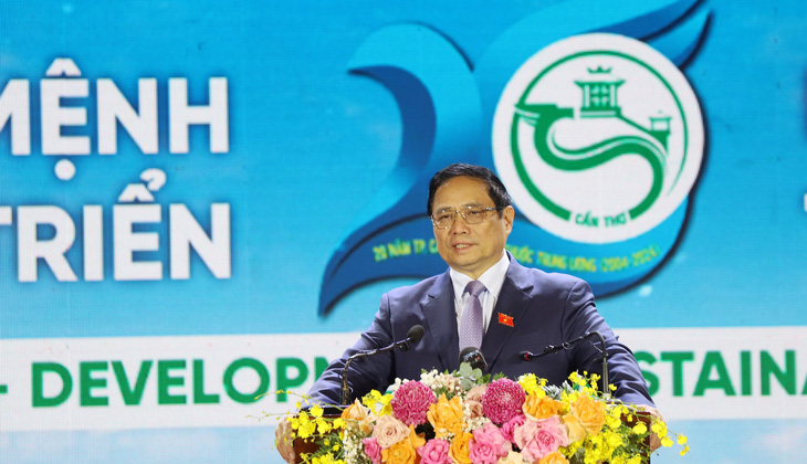 Thủ tướng Phạm Minh Chính phát biểu tại hội nghị công bố quy hoạch TP Cần Thơ và xúc tiến đầu tư diễn ra sáng 10-12 - Ảnh: CHÍ QUỐC 