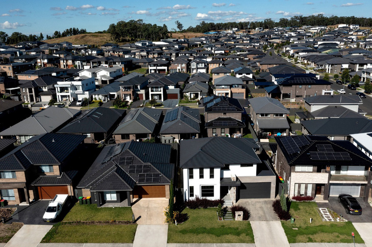 Những ngôi nhà mới xây ở ngoại ô Sydney, Australia. Ảnh minh họa. Nguồn: bloomberg.com