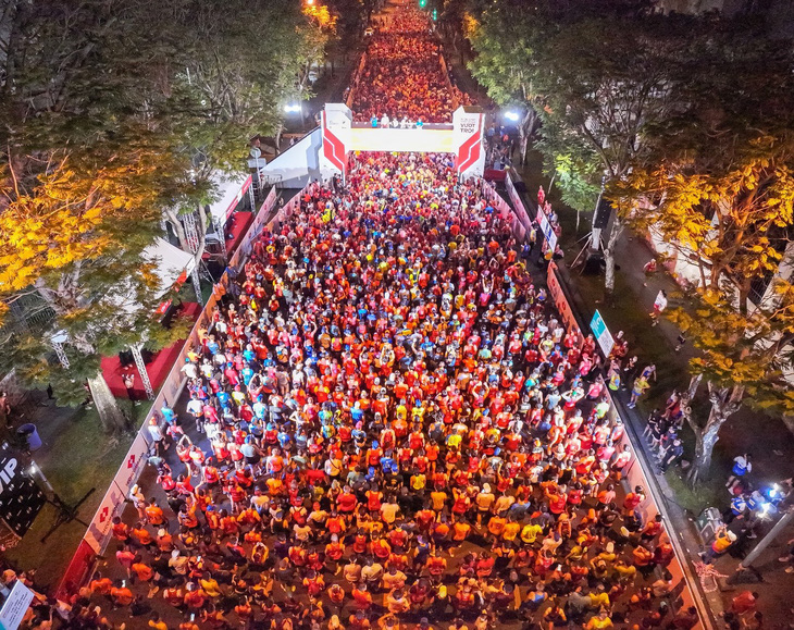 Giải marathon Quốc tế Thành Phố Hồ Chí Minh Techcombank mùa thứ 6 đã diễn rathành công tốt đẹp