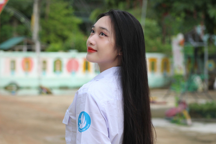 Cô sinh viên gen Z gây ấn tượng khi xuất hiện trong MV ca khúc chính thức của Đại hội Hội Sinh viên Việt Nam lần thứ XI - Ảnh: V.N.