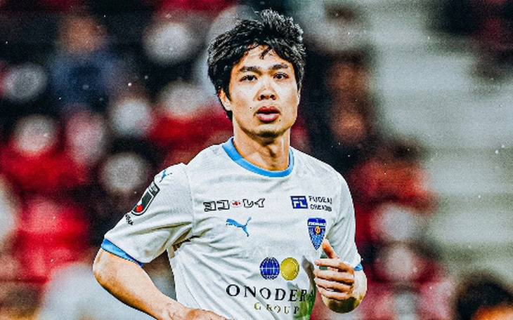 Chưa được trọng dụng, Công Phượng vẫn ở lại Yokohama FC