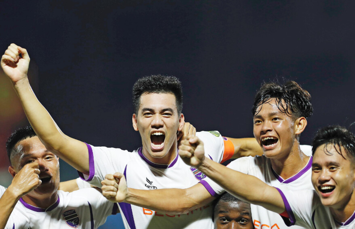 V-League 2023-2024: B.Bình Dương làm nóng cuộc đua vô địch