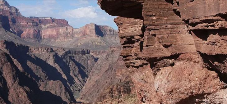 Những tảng đá hàng trăm triệu năm tuổi ở Grand Canyon, Arizona (Mỹ) - Ảnh: IFL SCIENE