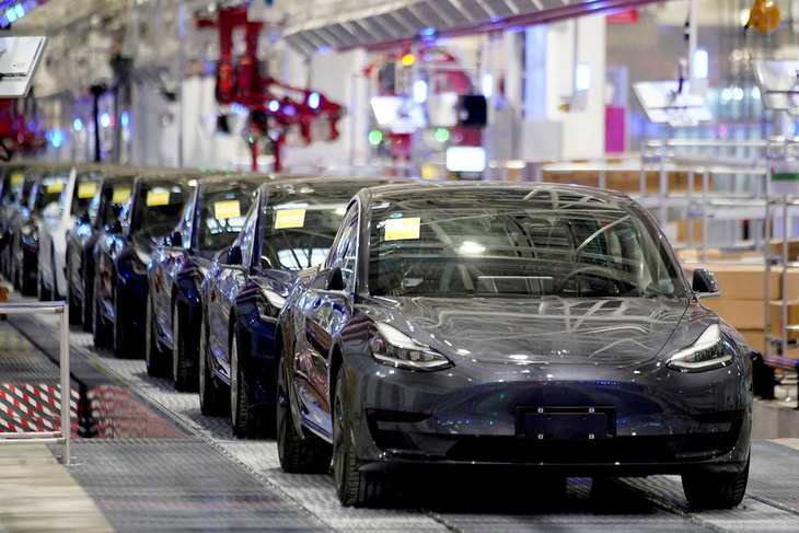 Xe điện Model 3 của Tesla do Trung Quốc sản xuất tại một nhà máy ở Thượng Hải (Trung Quốc) - Ảnh: REUTERS